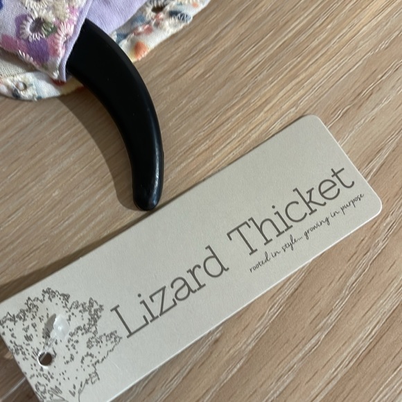 Eyelet Two Piece Short Set - Picture 8 of 8